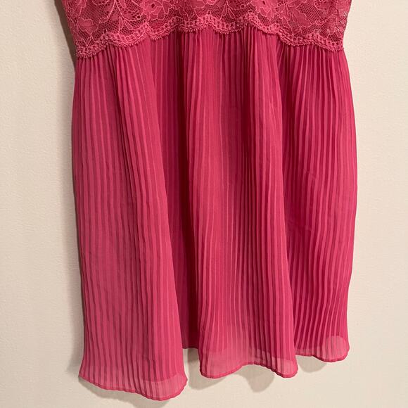 Victoria's Secret Lingerie Chemise Babydoll Nightie Lace Top Pleated Pink Small - Picture 4 of 5